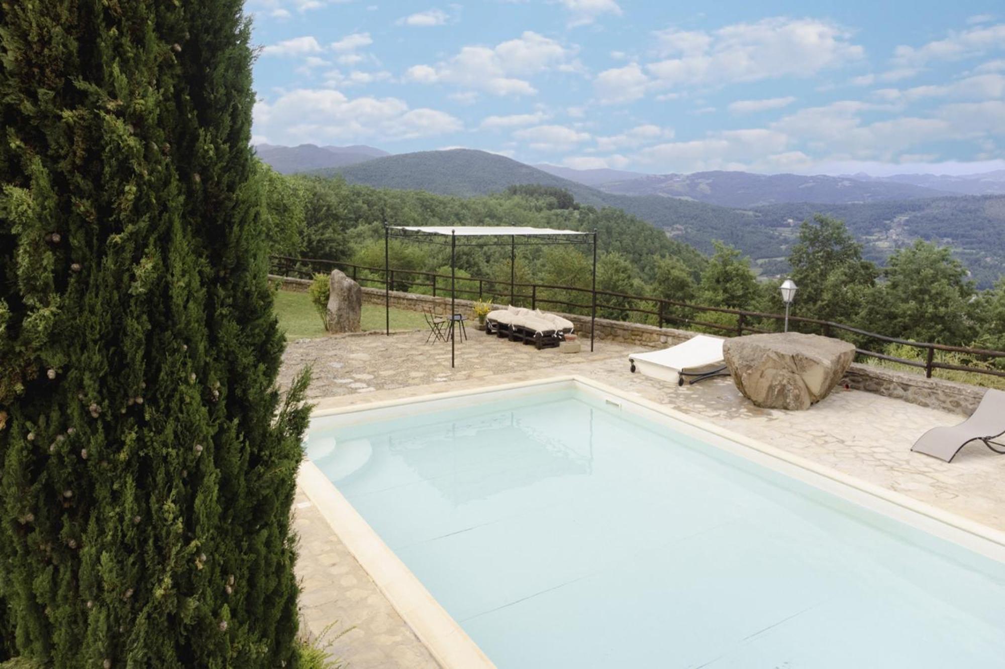 Villa Elisa, villa with private pool near Reschio Castle Lugnano Esterno foto