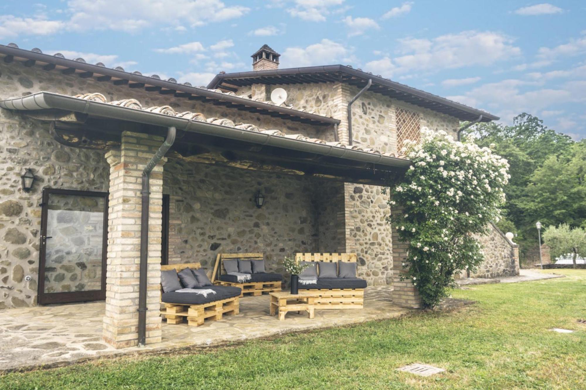 Villa Elisa, villa with private pool near Reschio Castle Lugnano Esterno foto